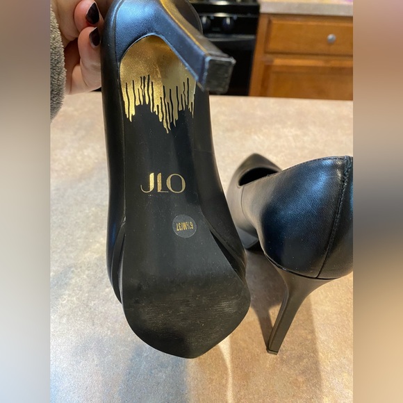 JLo 4&1/2 inch heels never worn NEW - Picture 5 of 5